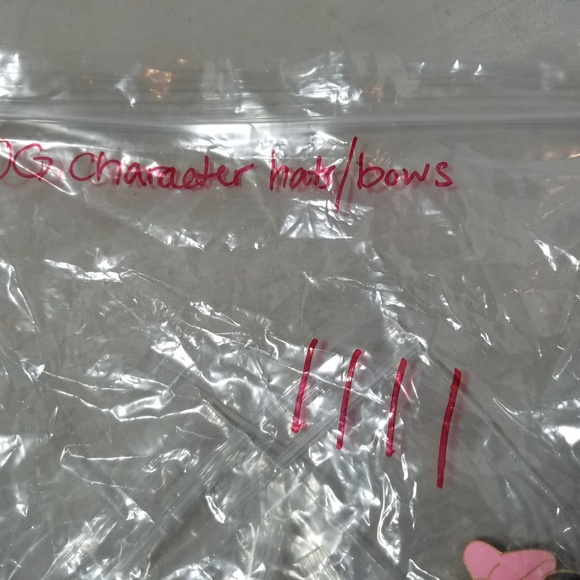 Disney Official Trading Pins Minnie Mickey Hat Bow - Picture 5 of 5